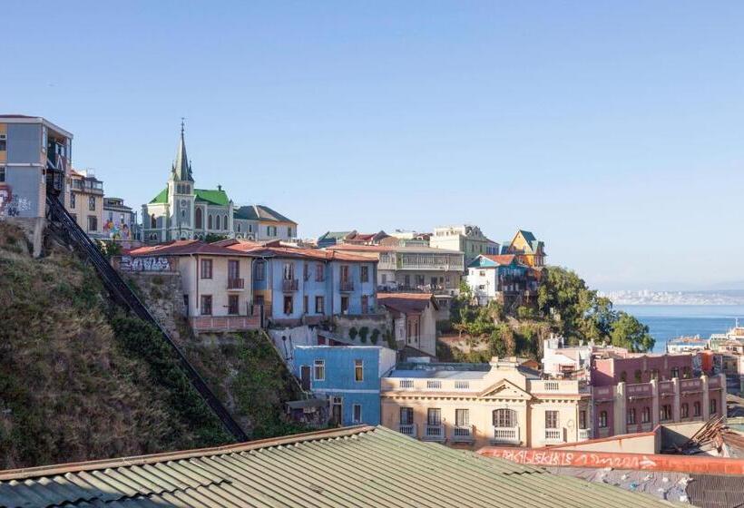 호스텔 Hostal Casa Verde Limón