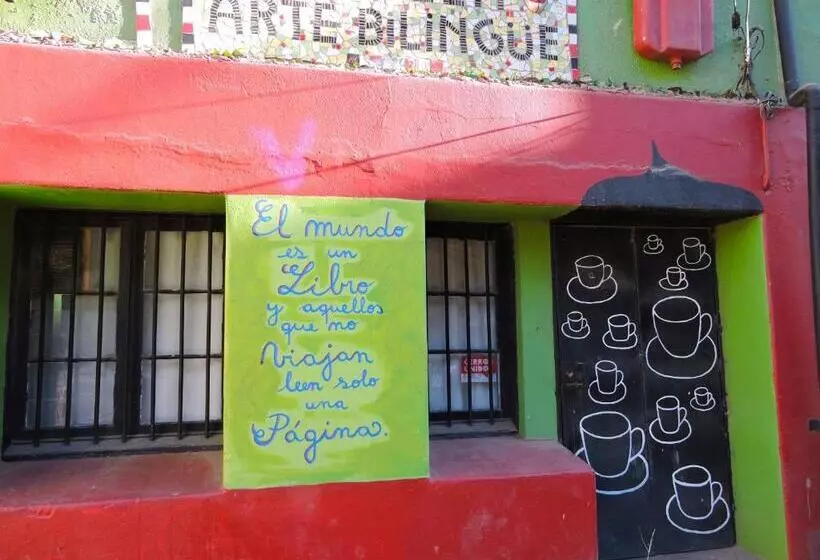 هاستل Hostal Casa Verde Limón