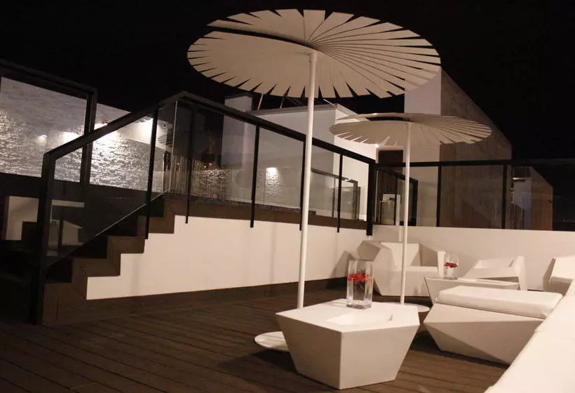 هتل Aruma  Boutique