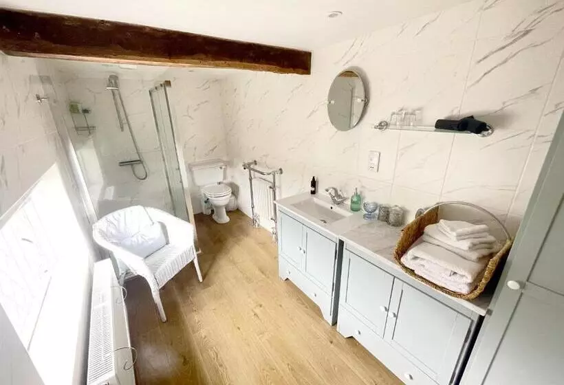Eagle House   Award Winning B&b And Apartment