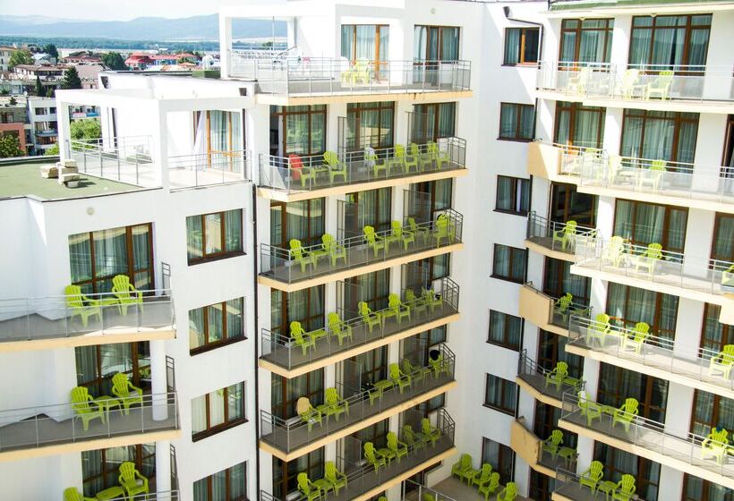 ホテル Best Western Plus Premium Inn