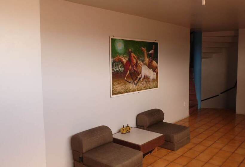 هتل Center Plaza Prime