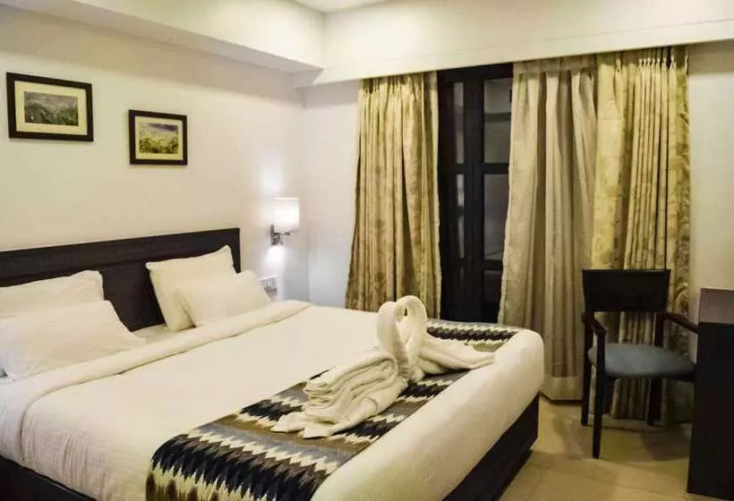 Hotelli Comfort Inn Emerald