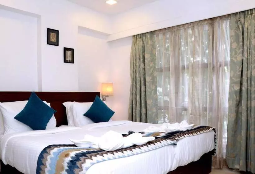 Hotelli Comfort Inn Emerald