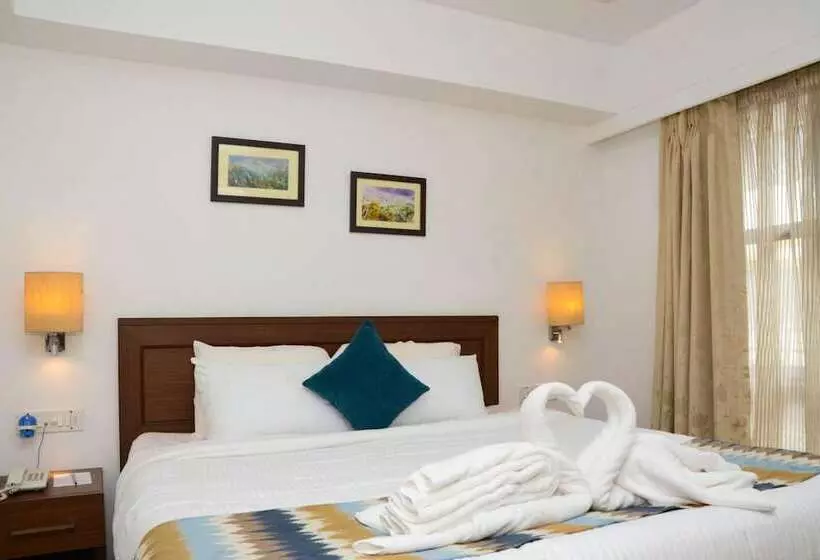 Hotelli Comfort Inn Emerald