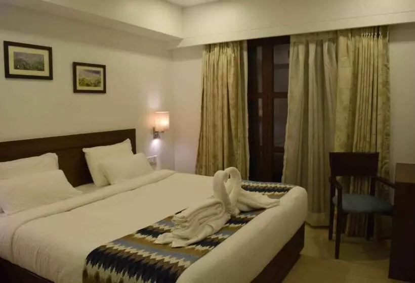 Hotelli Comfort Inn Emerald