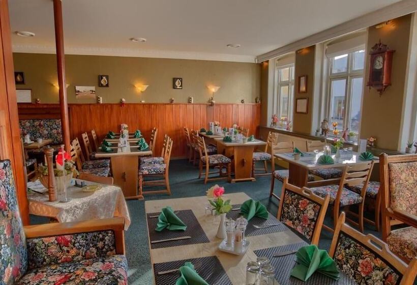 בית מלון כפרי Ebsens