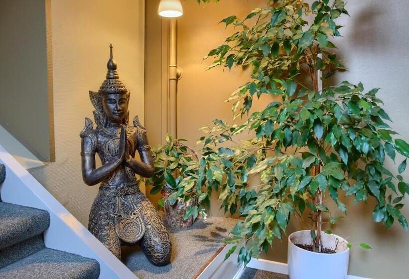 בית מלון כפרי Ebsens