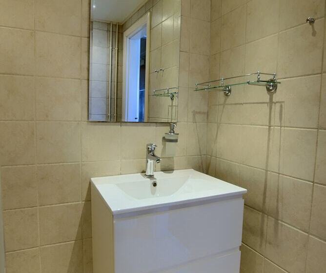 בית מלון כפרי Ebsens