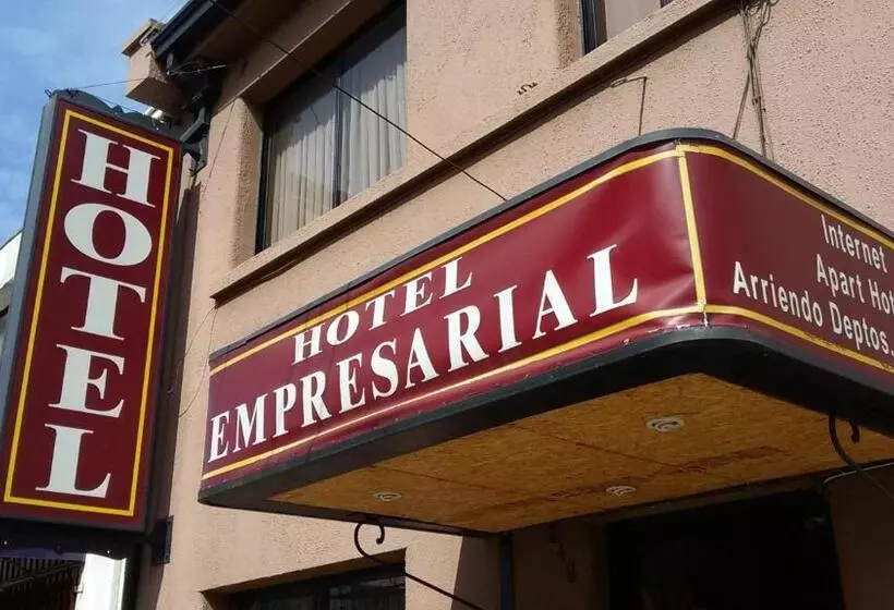 ホテル Empresarial