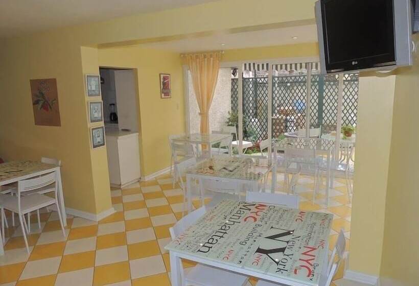 בית מלון כפרי ágora