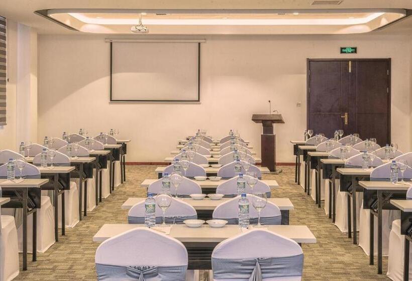 בית מלון כפרי Jie Jie Beach