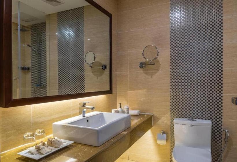 Отель Jie Jie Beach