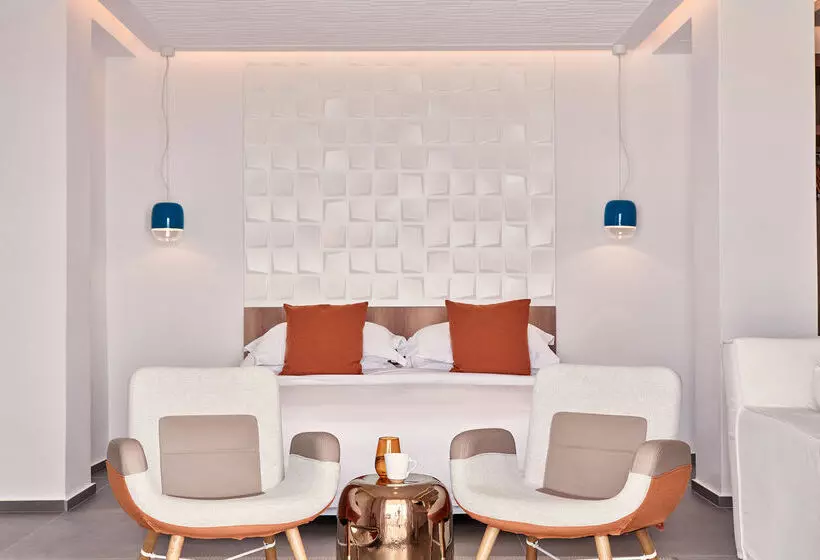 Hotelli Myconian Korali Relais & Chateaux