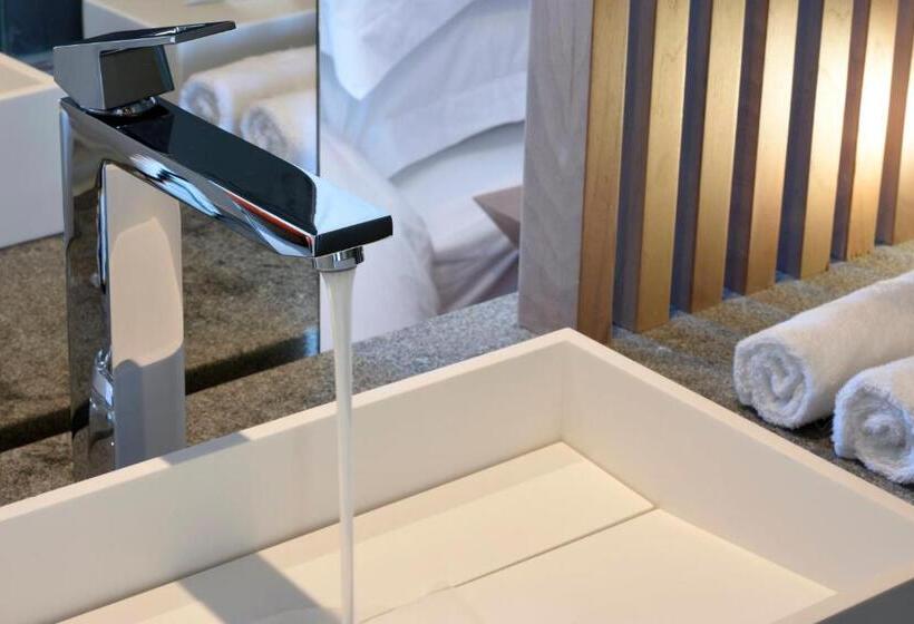 בית מלון כפרי Myconian Korali Relais & Chateaux