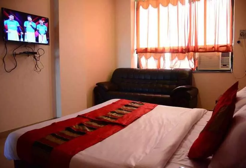 Hotelli Orient Palace