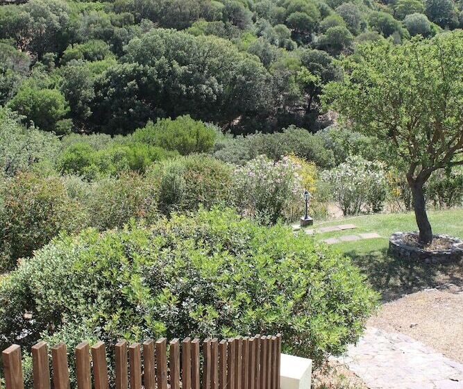 호텔 Ostello Su Mannau