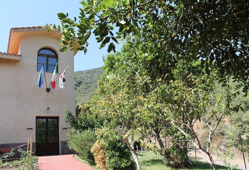 호텔 Ostello Su Mannau