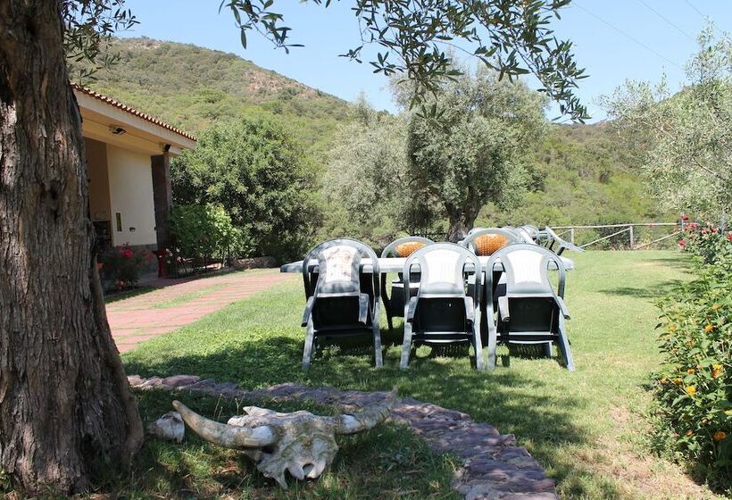 호텔 Ostello Su Mannau