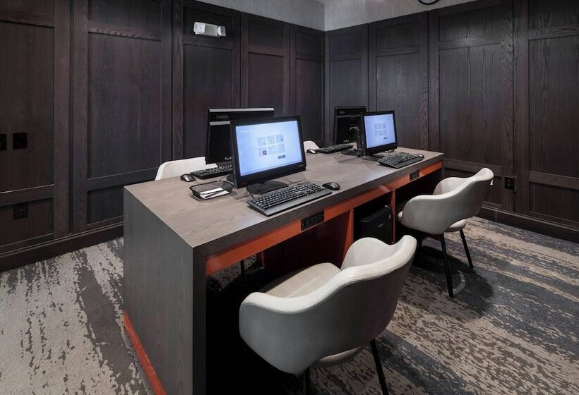 בית מלון כפרי Residence Inn By Marriott Clearwater Beach