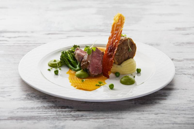 Shaw Hill Hotel Golf And Country Club