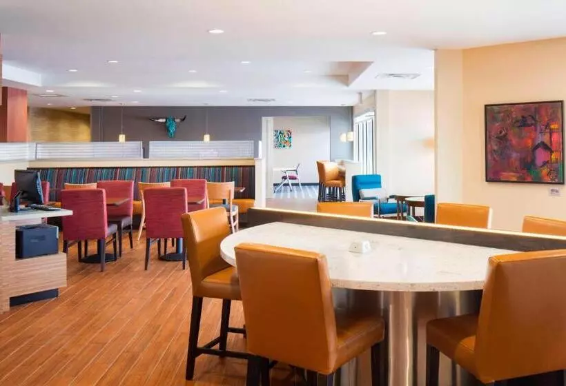 Hotelli Towneplace Suites By Marriott Austin Round Rock