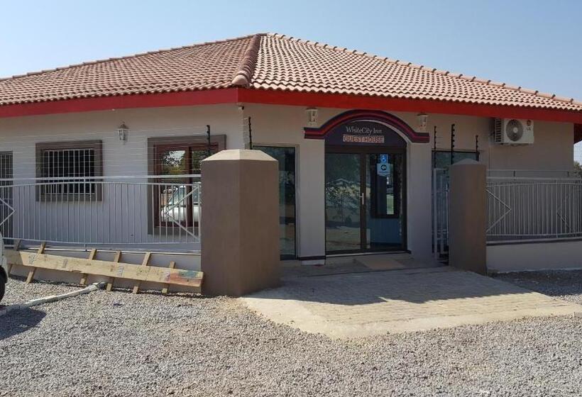 پانسیون White City Inn