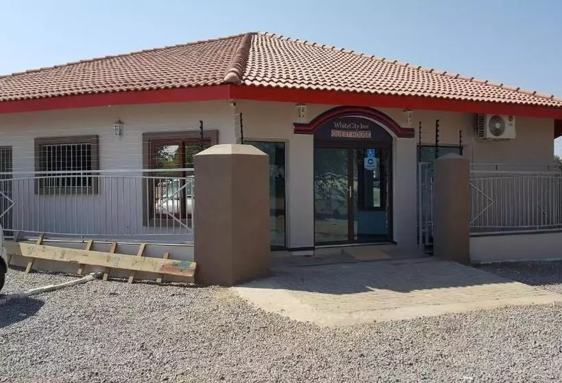 پانسیون White City Inn