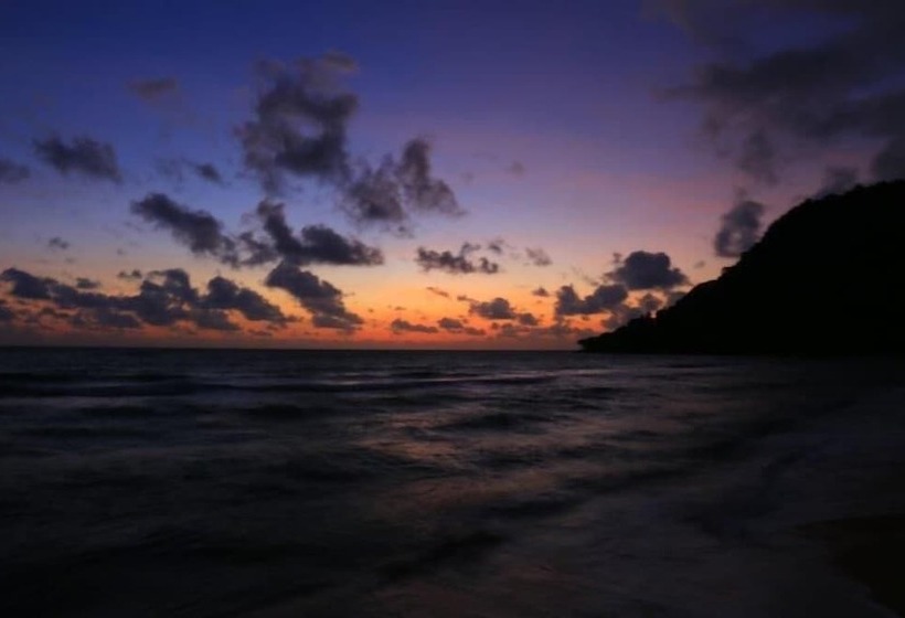 Royal Retreat Resort