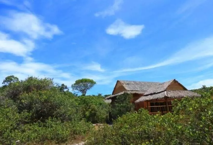 Royal Retreat Resort