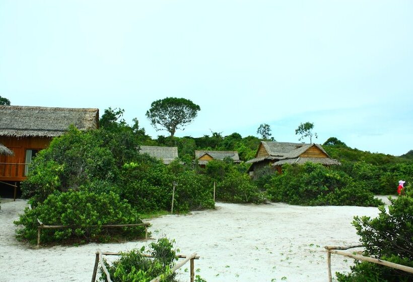 Royal Retreat Resort