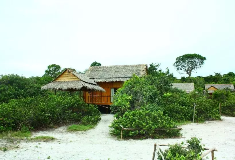 Royal Retreat Resort