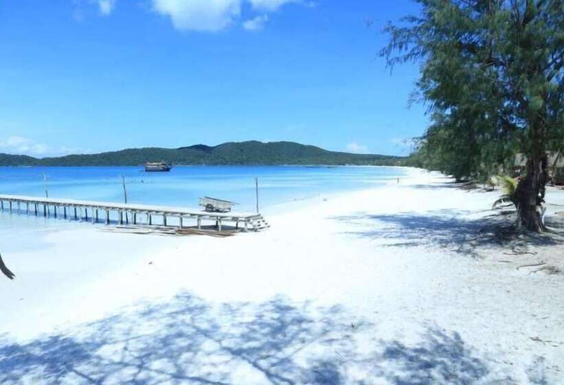 Royal Retreat Resort