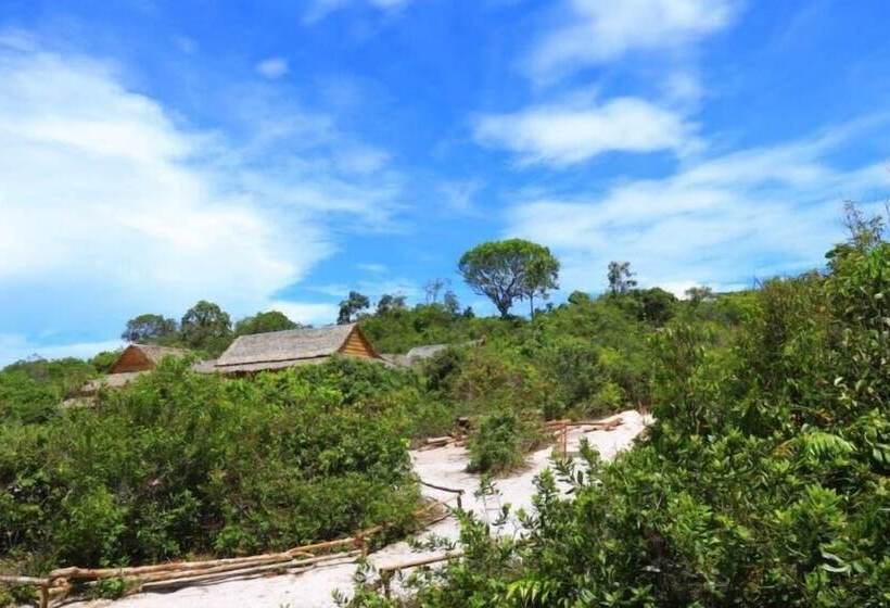 Royal Retreat Resort