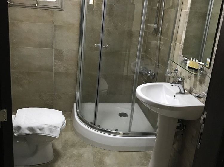 Al Muhanna Plaza Salmiya Old Souk