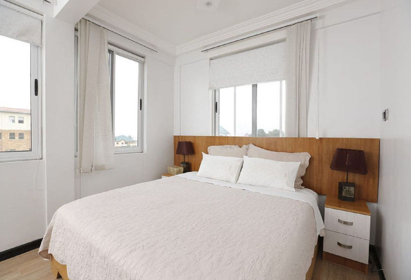 Cuddles Plus Apartments