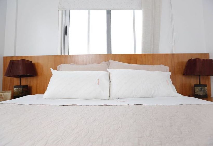 Cuddles Plus Apartments