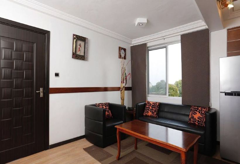 Cuddles Plus Apartments