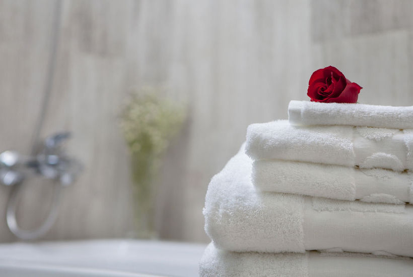 Hdcl Serviced Residence