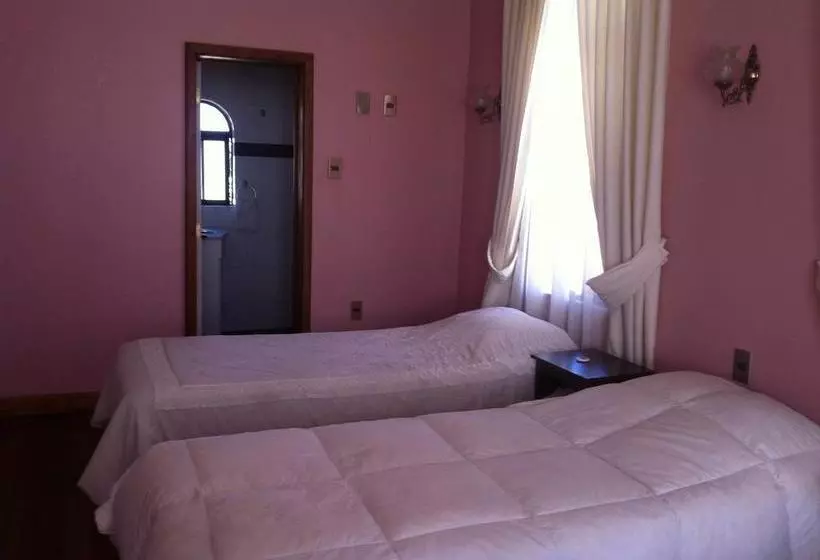 Hotel Cordillera