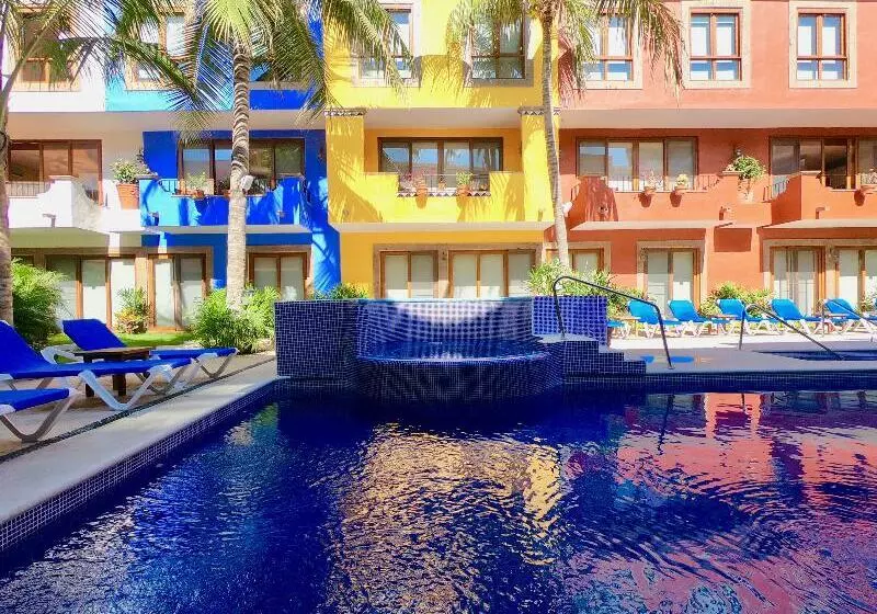 Hotelli Casa Lotería Pueblito Sayulita Colorful, Family And Relax Experience With Private Parking And Pool
