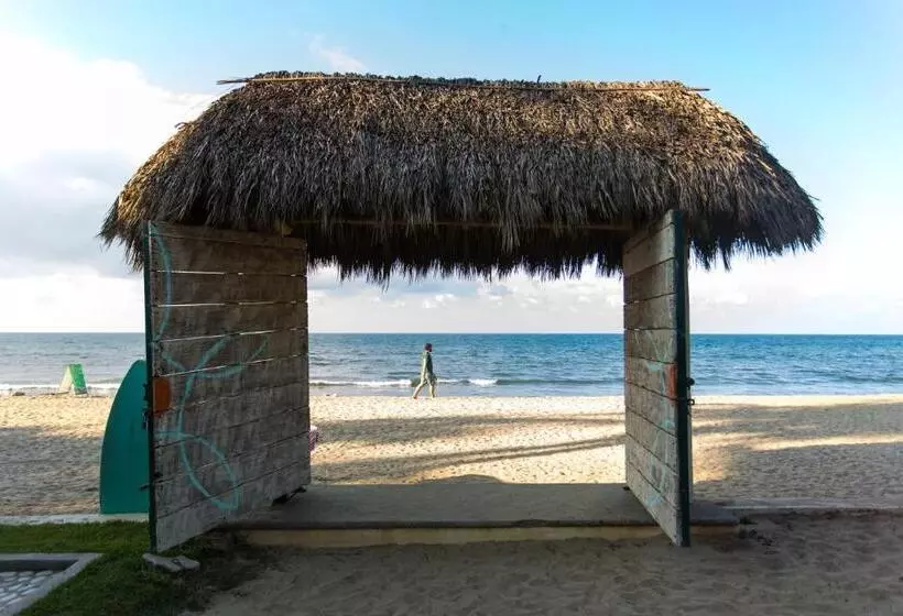 Hotelli Casa Lotería Pueblito Sayulita Colorful, Family And Relax Experience With Private Parking And Pool