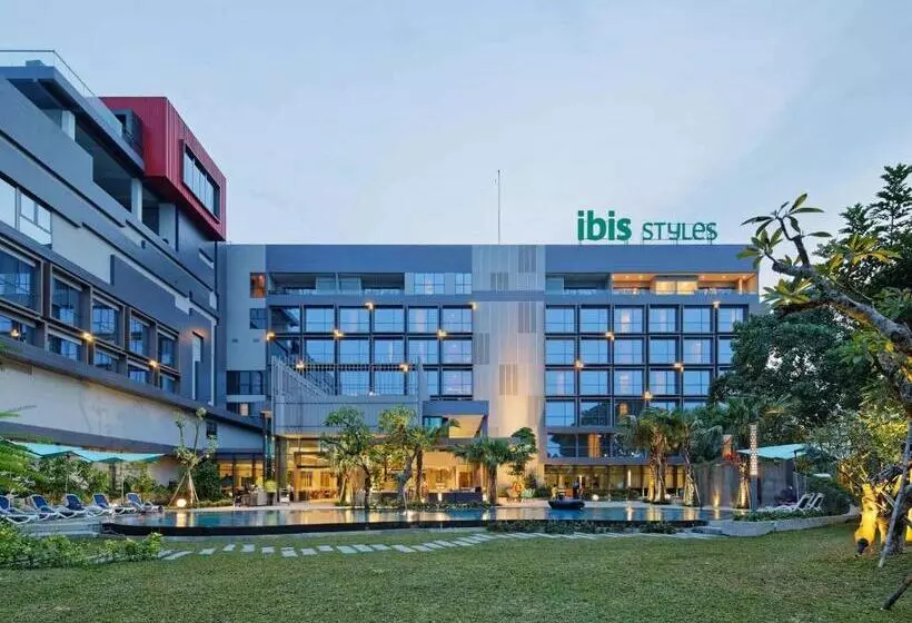 ホテル Ibis Styles Batam Nagoya