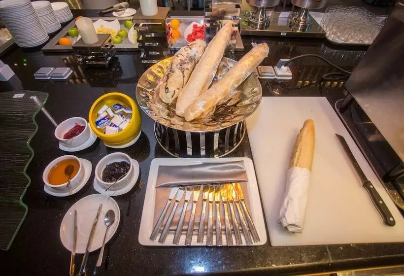 ホテル Ibis Styles Batam Nagoya