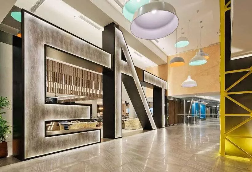ホテル Ibis Styles Batam Nagoya