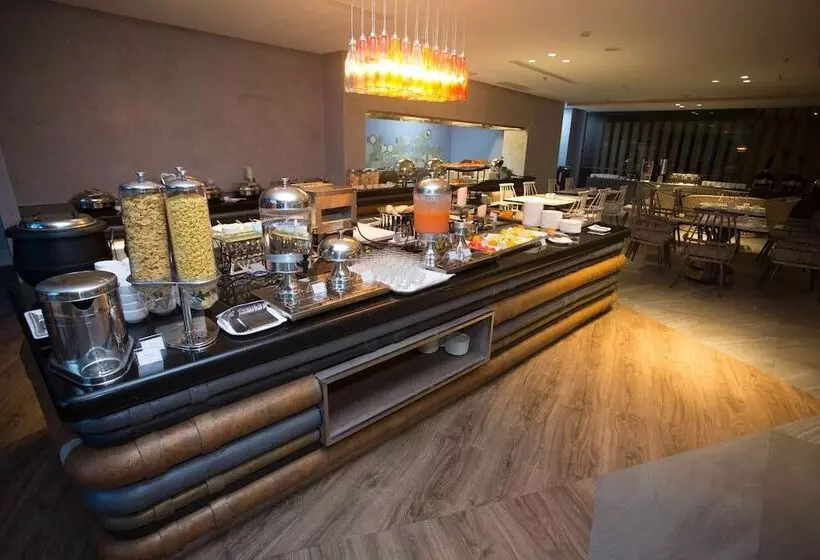 ホテル Ibis Styles Batam Nagoya
