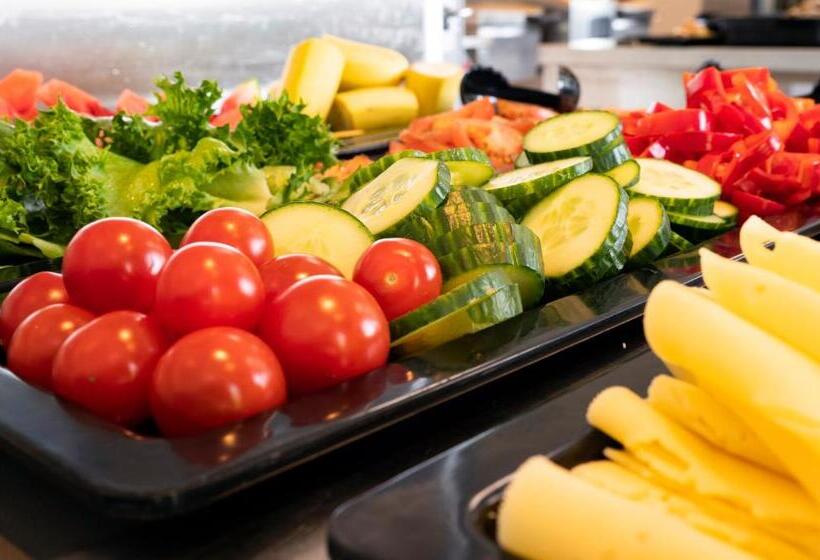 Lofoten Sommerhotell Og Vandrerhjem