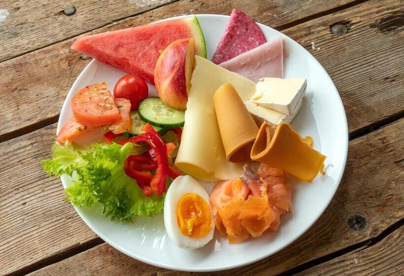 Lofoten Sommerhotell Og Vandrerhjem