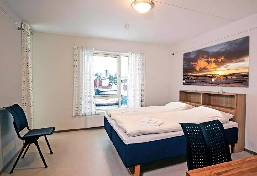 Lofoten Sommerhotell Og Vandrerhjem