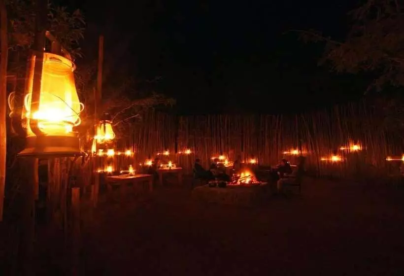 ホテル Ngama Tented Safari Lodge